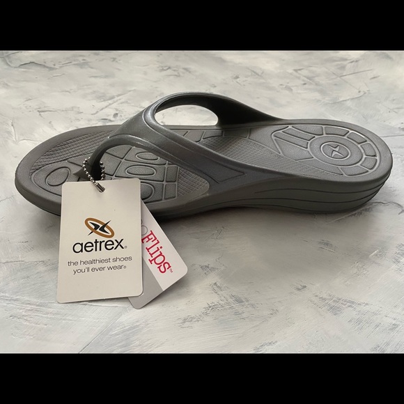 NEW Water Friendly Grey Fiji Flip Flop with Arch Support - Picture 3 of 4